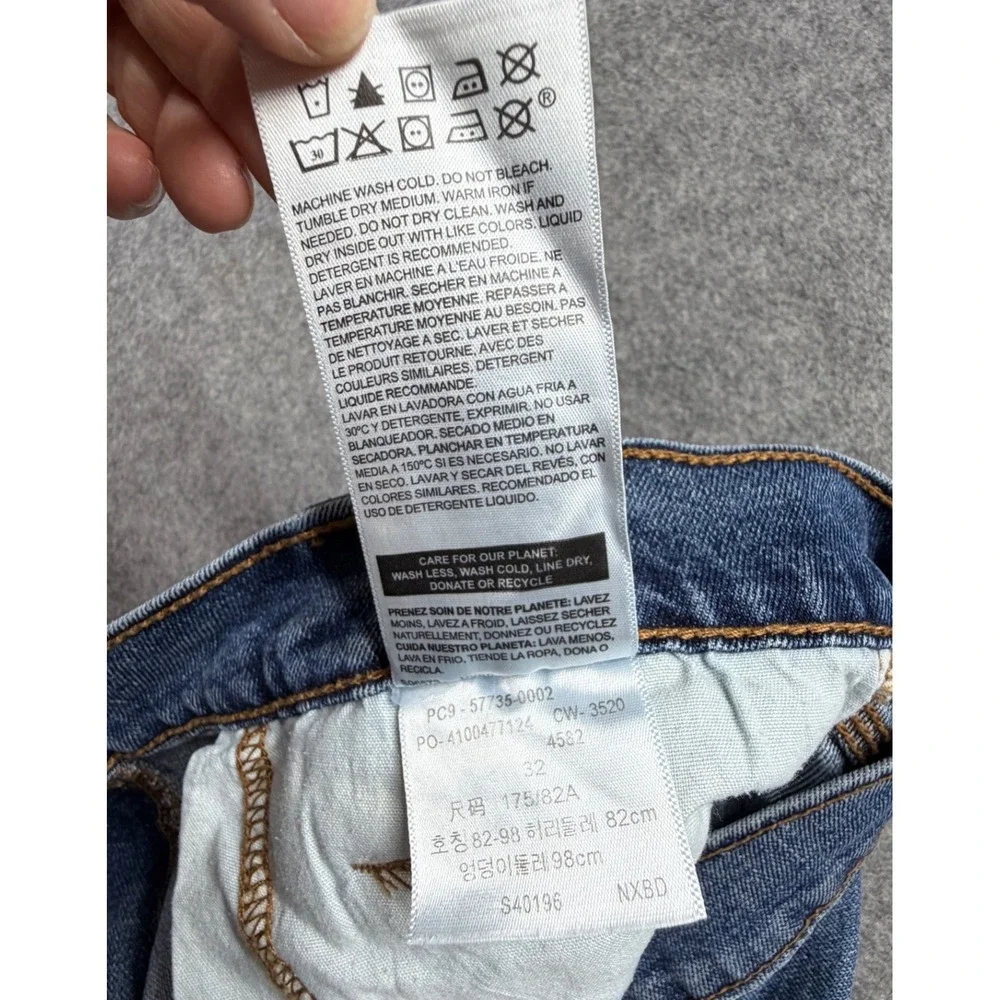 Signature by Levi Strauss Gold Label Mens 32 Carpenter Shorts Denim Blue 57735